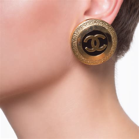 chanel vintage earings